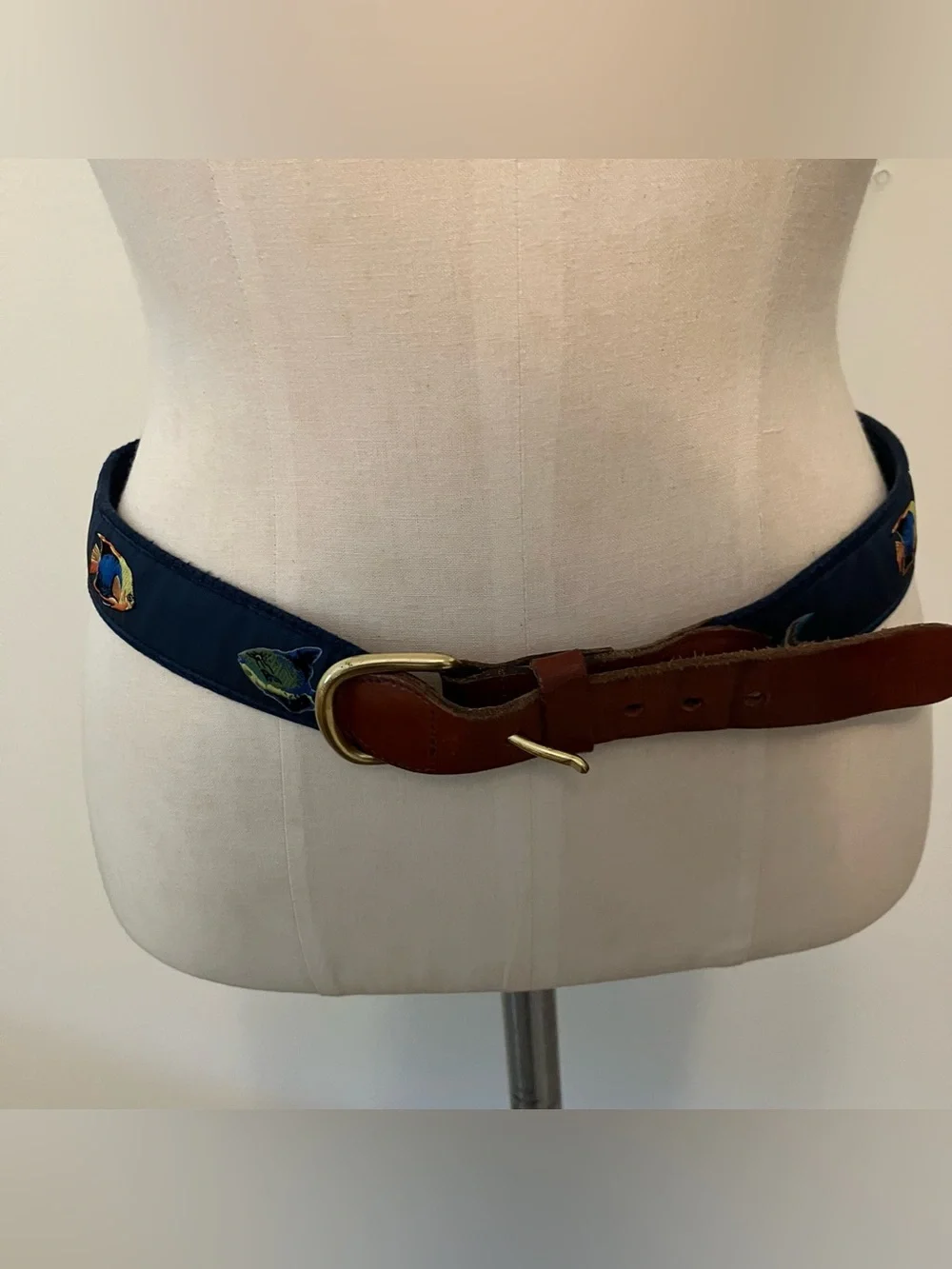 VTG Leather Man Ltd Essex CT Fish Belt Mens 32 Brass Buckle Blue Yacht Preppy